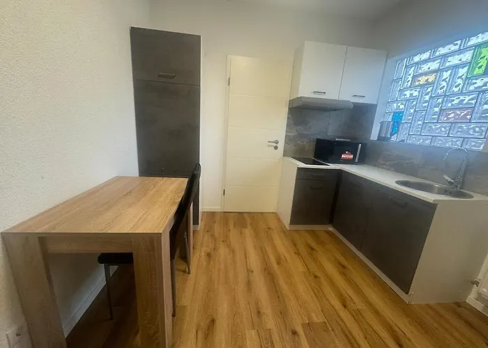 Home-base We28 * Coblenza